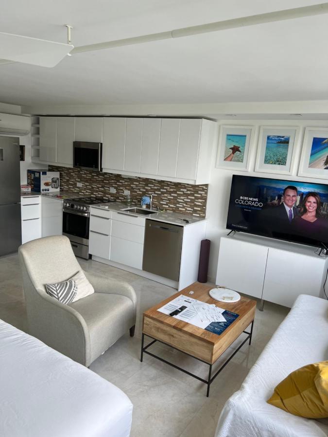 Yoa'S Escape Apartment San Juan Bagian luar foto